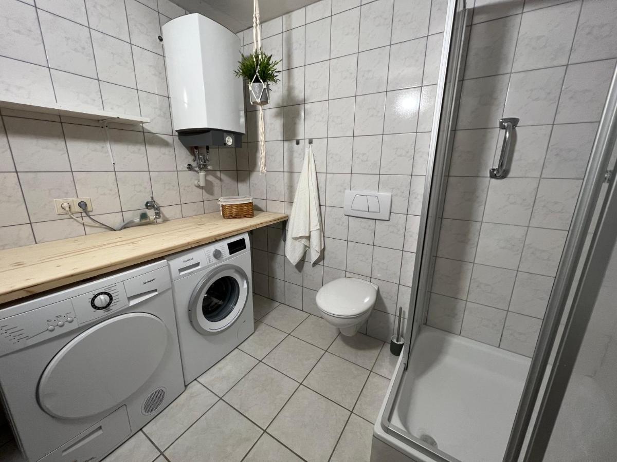 Modernes Haus Fuer 7 Gaeste 90M2 Tv Netflix Wlan Momlingen Eksteriør billede